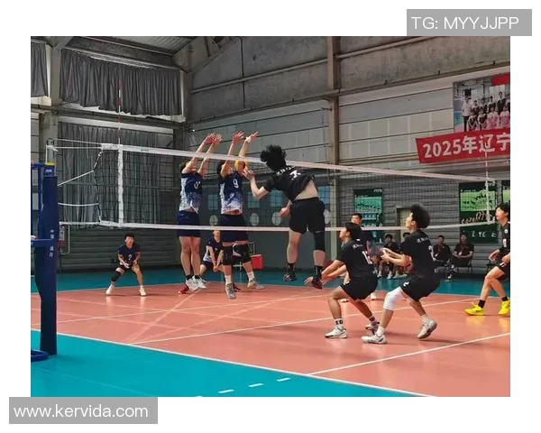 重庆排球队的蜕变与成长:一段排球精神的真实纪实之旅 重庆排球队的蜕变与成长:一段排球精神的真实纪实之旅