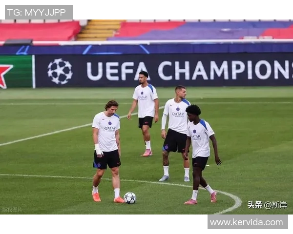 巴萨与巴黎的巅峰对决谁将捧起欧洲冠军的荣耀之杯