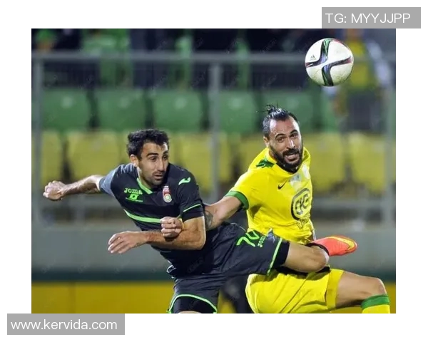 安郅与乌法的激烈对决揭示了俄超联赛的竞争魅力与球队实力的较量 安郅与乌法的激烈对决揭示了俄超联赛的竞争魅力与球队实力的较量