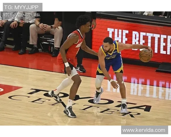 2013年火箭对阵勇士精彩全场录像回放与赛后精彩瞬间分析