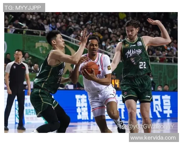 2015年新疆队与同曦队激战回顾：精彩瞬间与赛季亮点分析