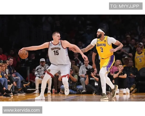 湖人对阵国王精彩回顾CCTV直播全程回放与赛后分析