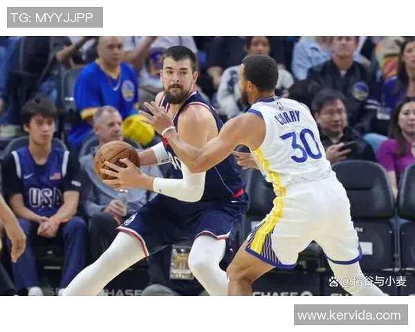 金州勇士与洛杉矶快船精彩对决直播全程回顾与赛后分析