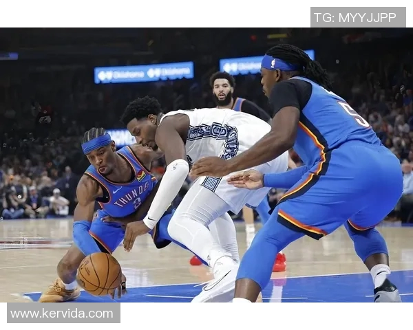 2017年NBA季后赛马刺与雷霆激战四场精彩回顾与分析