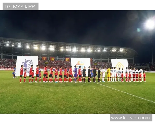 克罗斯引领足球新时代的战术革新与个人魅力的完美结合