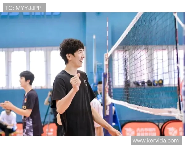 排球盛宴:深入了解上海排球队背后的力量与荣耀 排球盛宴:深入了解上海排球队背后的力量与荣耀