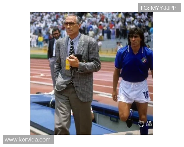 成都足球队团队协作的成功之道与战术分析探讨MBA