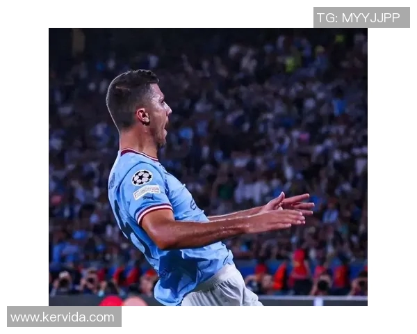 曼城因违反金融公平竞争规则遭欧足联重罚3000万并禁赛一年