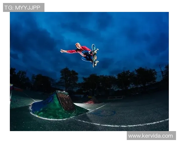 杭州滑板队在极限运动世界杯中的速度表现分析与点评MBA