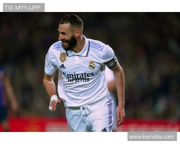 皇马逆转拜仁晋级决赛本泽马加时赛绝杀成英雄