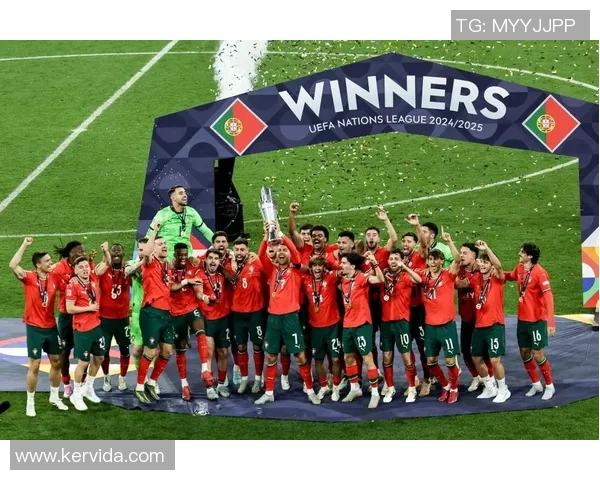 西班牙与葡萄牙足球对决历史回顾与未来展望分析