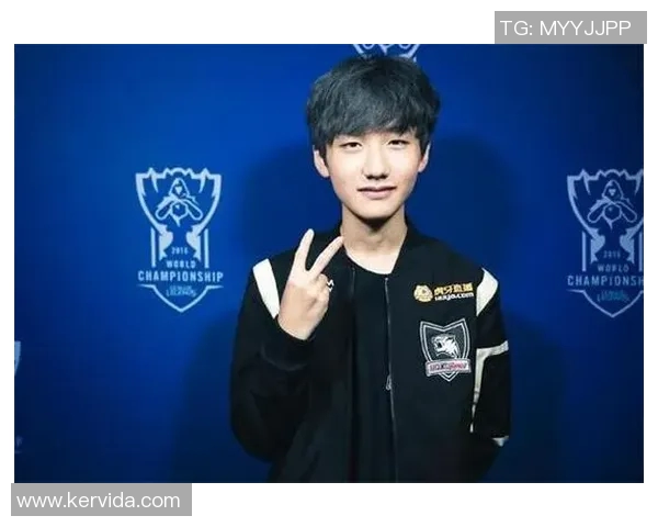 EDG在CSGO比赛中的意识争议引发热议与讨论